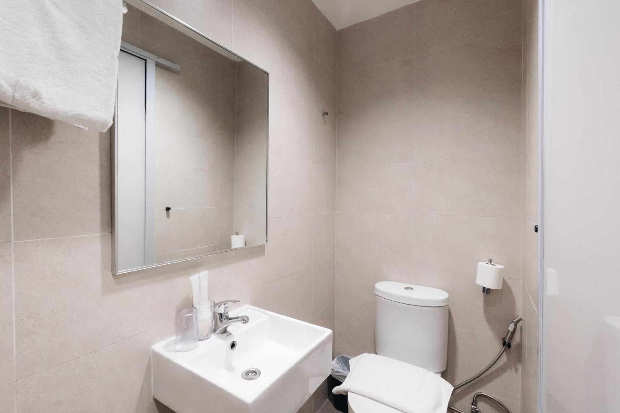 Harbour Ville Hotel - Hamilton Singapura Luaran gambar
